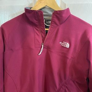 Women’s North Face Softshell Pullover